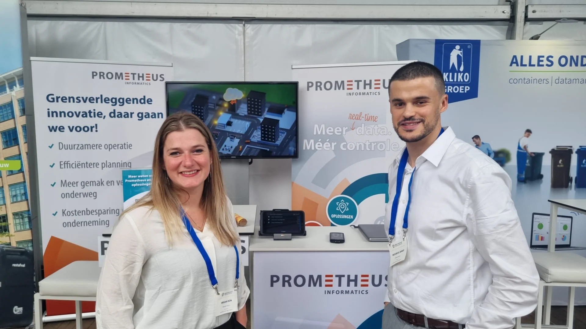 Mounir en Megan E-Analytics-Prometheus